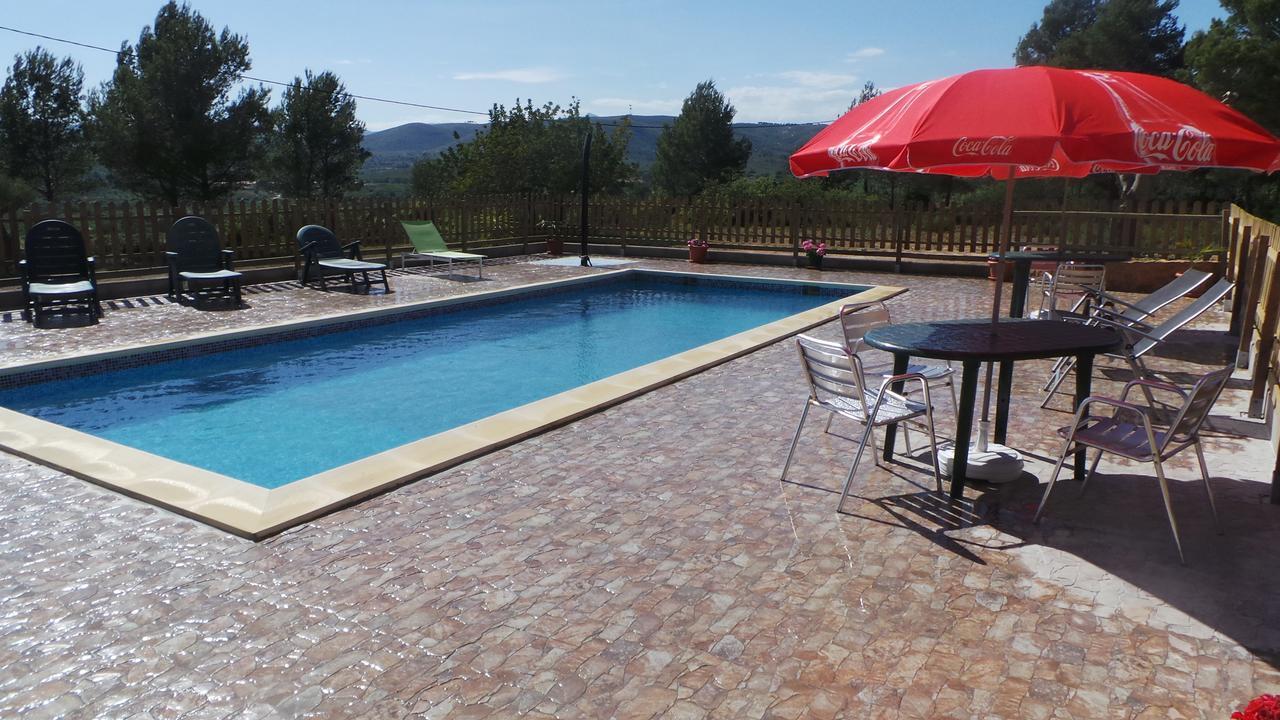 Hotel Restaurant Cau Blanch Useras Luaran gambar